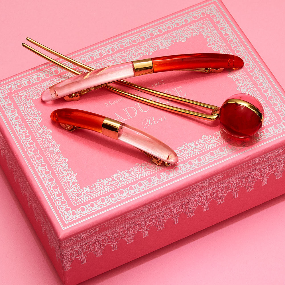 Lucite hair accessories & jewelry