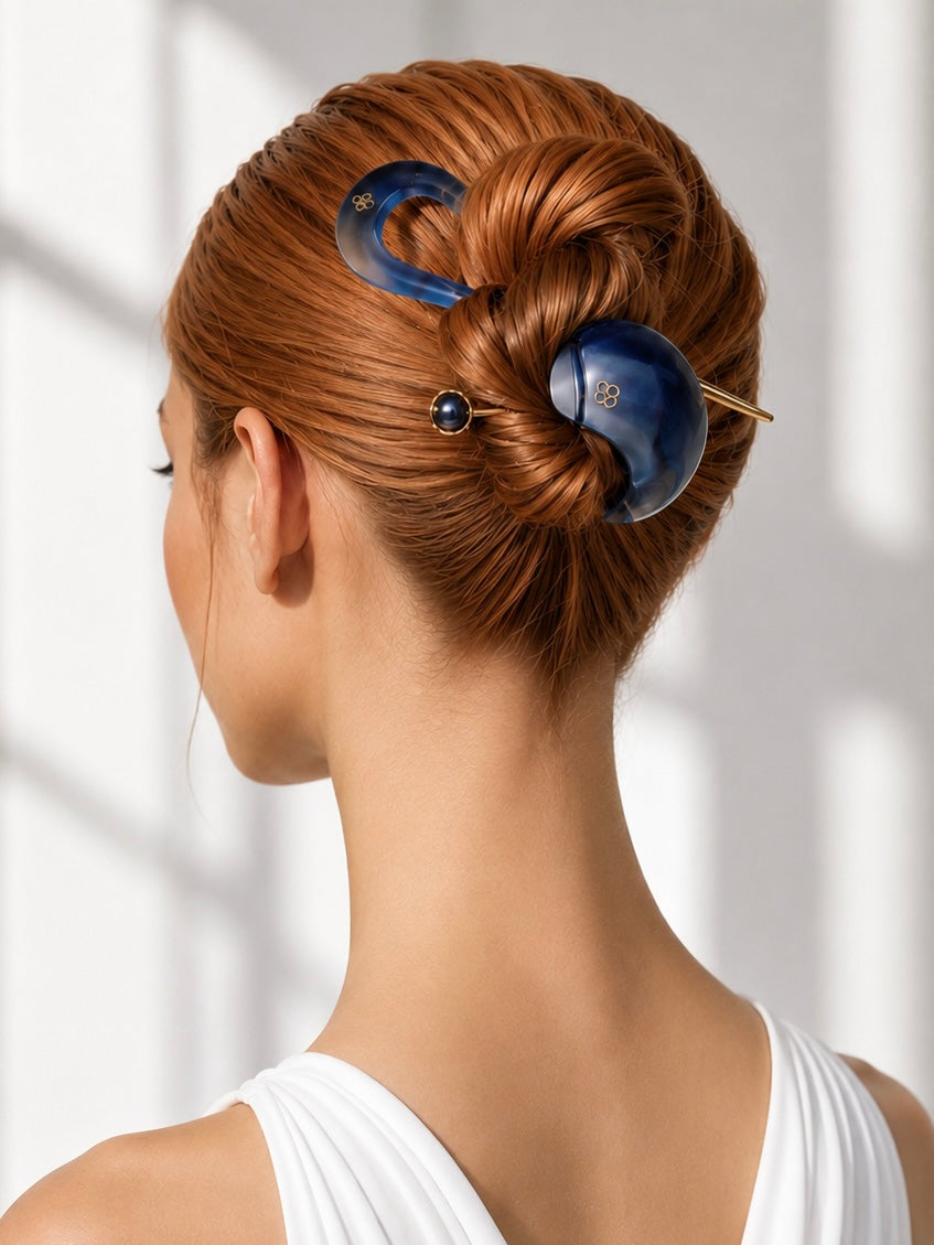 Lucite Wavy Hairpin