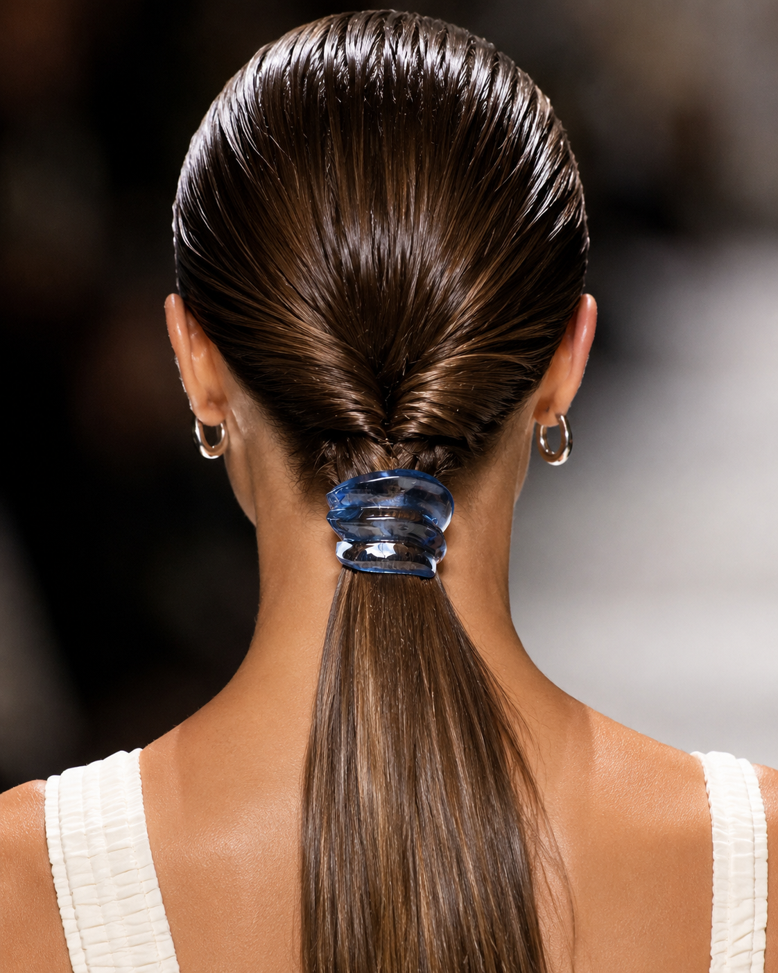 Lucite Wave Pony