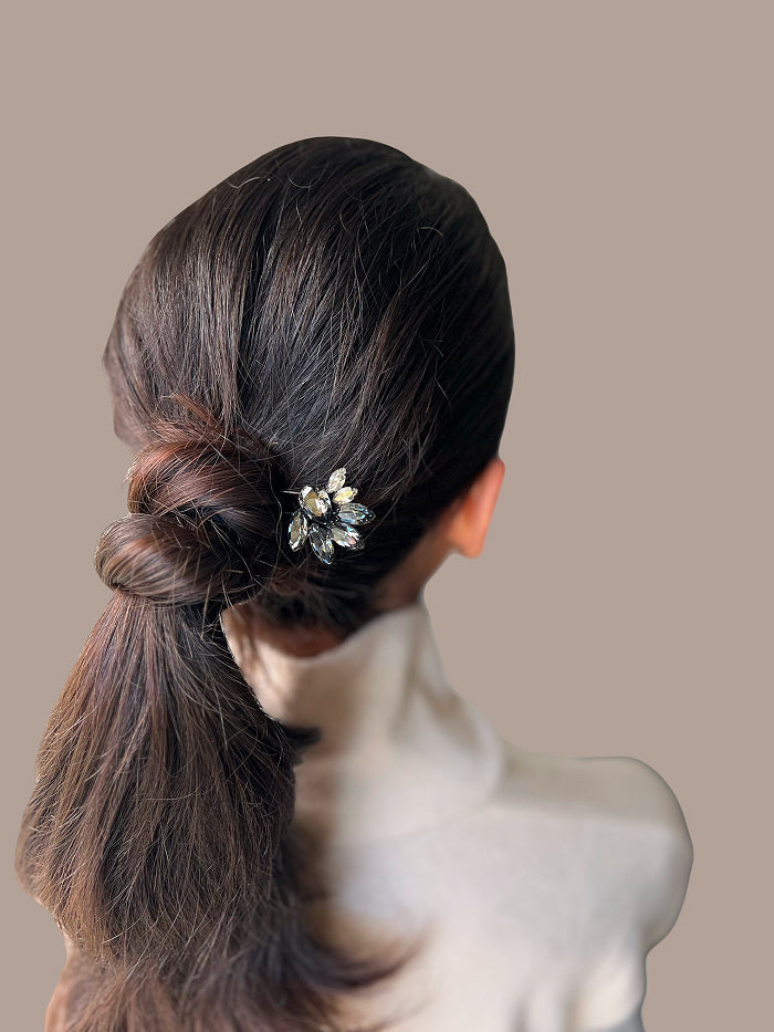 Aviana Diamante Hairpin